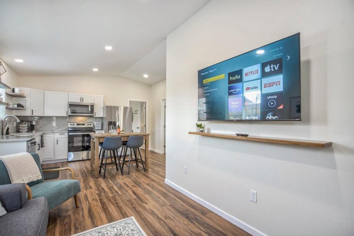 Sheridan Suite - King Bbq Skyline View Colorado Springs Eksteriør bilde